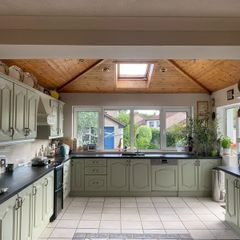 Solid oak kitchen