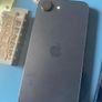 iPhone 16e Image 2