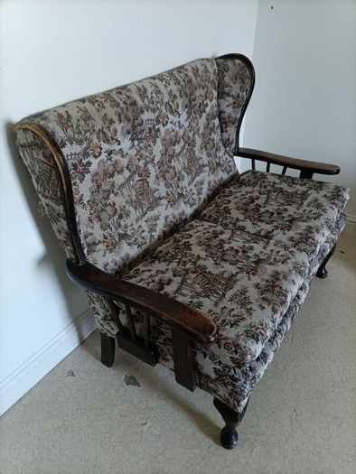 Wingback Loveseat