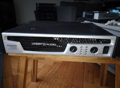 Crest Audio CC4000 Professional Power Amplifier