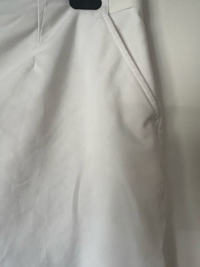 M&S white 3/4 trousers