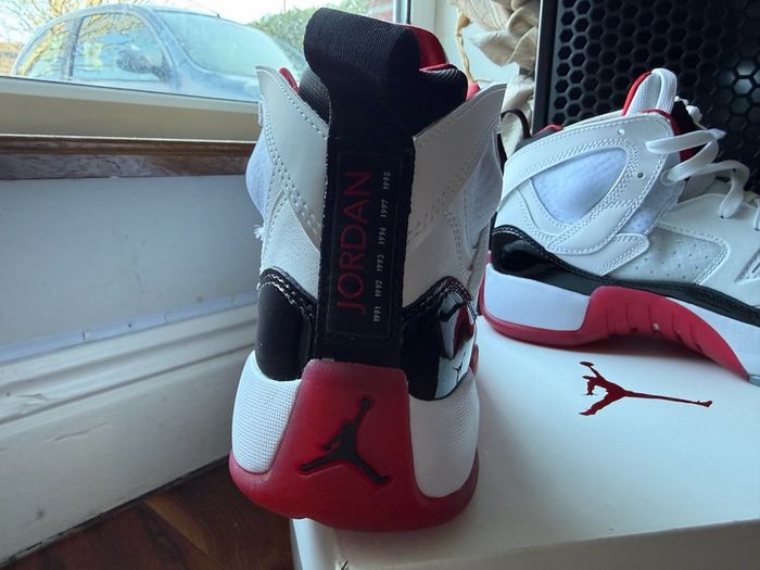 Air Jordan Jumpman Two Trey