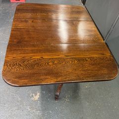 Antique Solid Oak Gateleg Dining Table - Jacobean Style Drop-Leaf