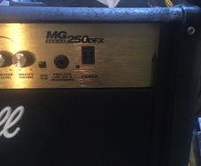 Marshall MG series 250DFX