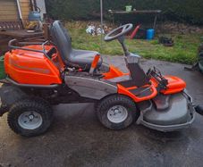 Ride on mower