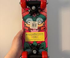 Mini skateboard