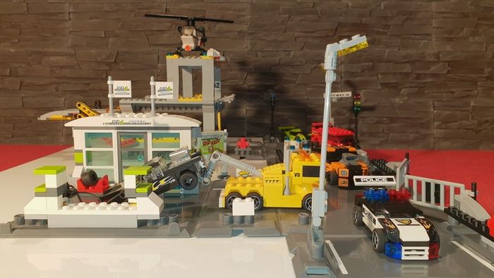 Lego Racers 8186 Steer Extreme Full Set with 6 cars 1 helicopter !