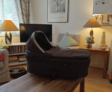 Mamas & Papas Pram (Carry Cot)