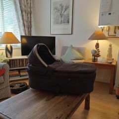Mamas & Papas Pram (Carry Cot)