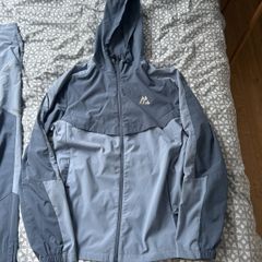 tracksuit