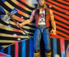Hasbro Marvel Legends Series Thor: Love and Thunder Ravager Thor 6 Inch Action Figure