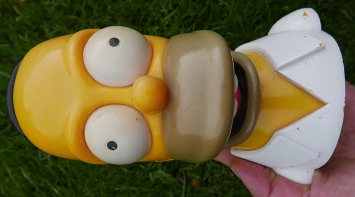 Vintage Rare Homer Shower Radio, Simpsons Radio,Homer Simpson plastic figure - wall mountable (not tested)