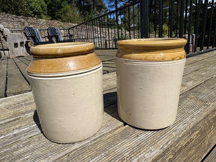 Vintage stonewear