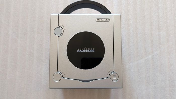 Nintendo Gamecube DOL-001 - Platinum Silver - Gameboy Player - Picoloader - 128GB