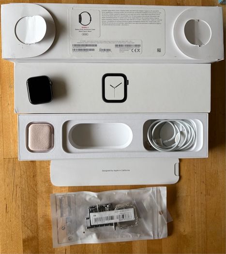 apple watch series 4