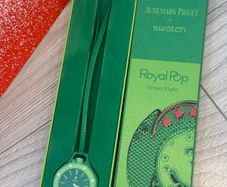 Ap swatch royal pop green eight