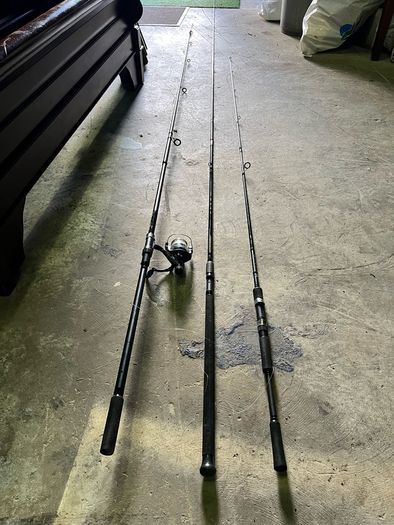 Fishing rod bundle (3 rods, 1 reel)