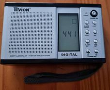 Tevion Sound 4419 AM/FM radio, good working order.