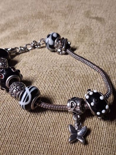 Bracelet new