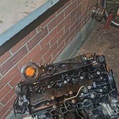 BMW Engine n47 for parts complete or breaking