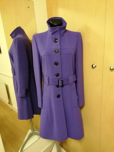 Women's Coat Size 16