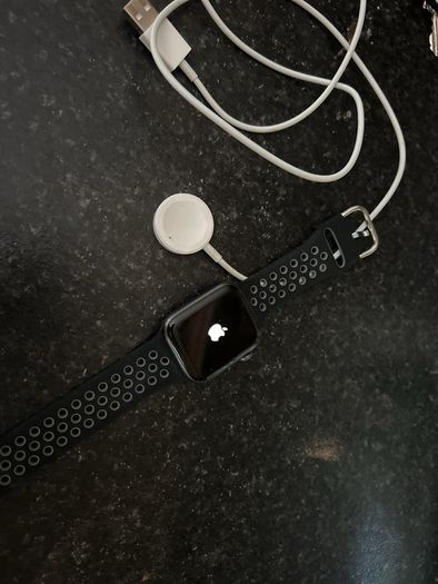 IPHONE 14 bundle with I watch 5