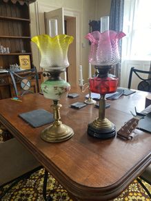 antique oil lamps