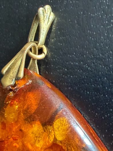 Amber pendant