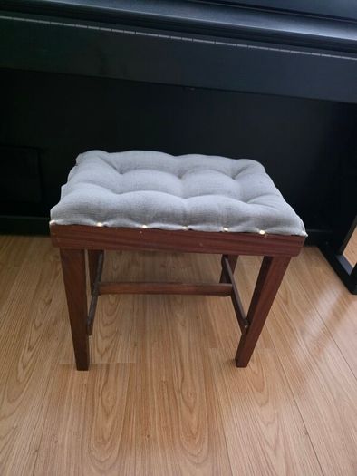 stool