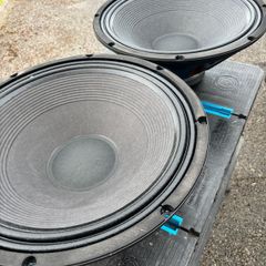 18 Inch Speakers