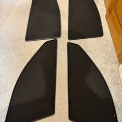 Window blinds for BMW E60