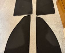 Window blinds for BMW E60