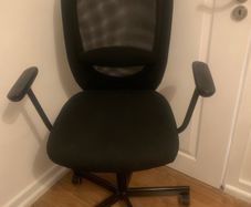 Computer chair