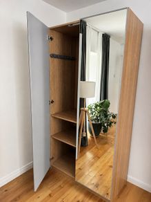 ikea wardrobe (H220cm x W100cm x D60cm)