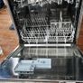 Hotpoint Integrated Dishwasher Image 3
