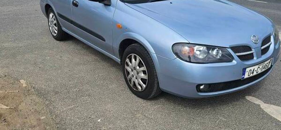 2004 Nissan Almera