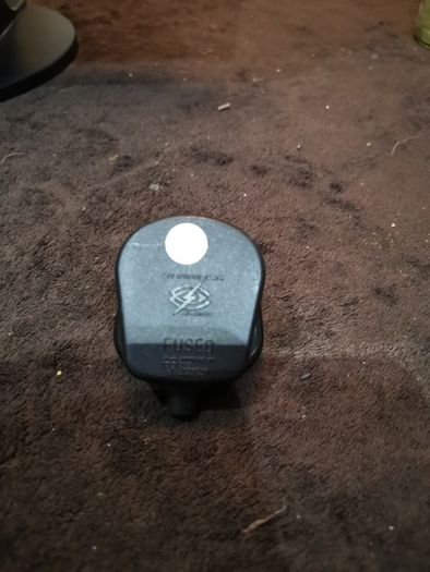 13 Amp Fused 3 Pin Plug