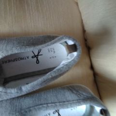 Light grey shoes, never worn, size 4