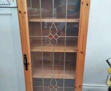 display cabinet