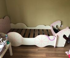 Kids Carriage Bed