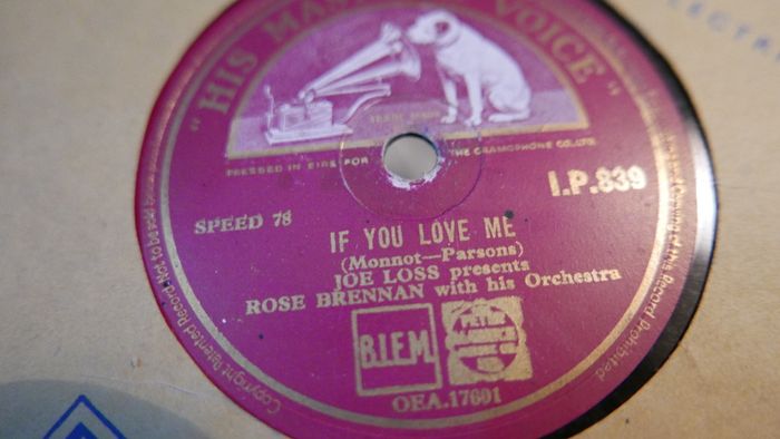 Antique Gramophone Records