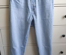 Stradivarius 1460 Light Blue Mom Jeans  Size UK 12 EUR 40 Never Worn
