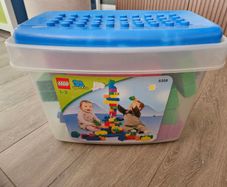 Lego Quatro 100 pieces