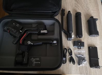 DJI RS4 Combo (w/out Focus Pro Motor)
