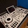 denon prime with decksaver and case Image 3