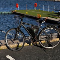 Cube Eletric Bike - 2 Batteries - Cape to protect from rain - 2 Lockers