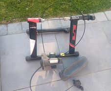 Bike turbo trainer