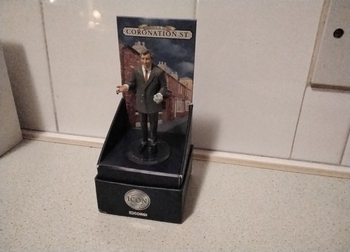 coronation  street metal figure new