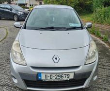 Low mileage Renault Clio 2011 64000km