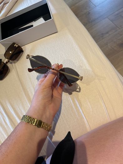 sunglasses